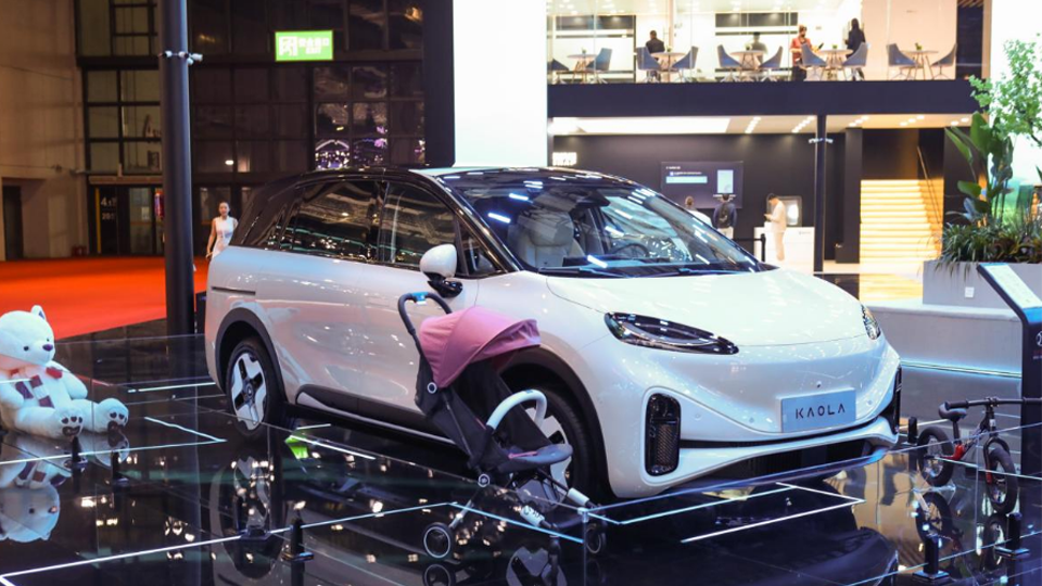 穩進向上 煥新啟幕 北汽集團登陸上海車展