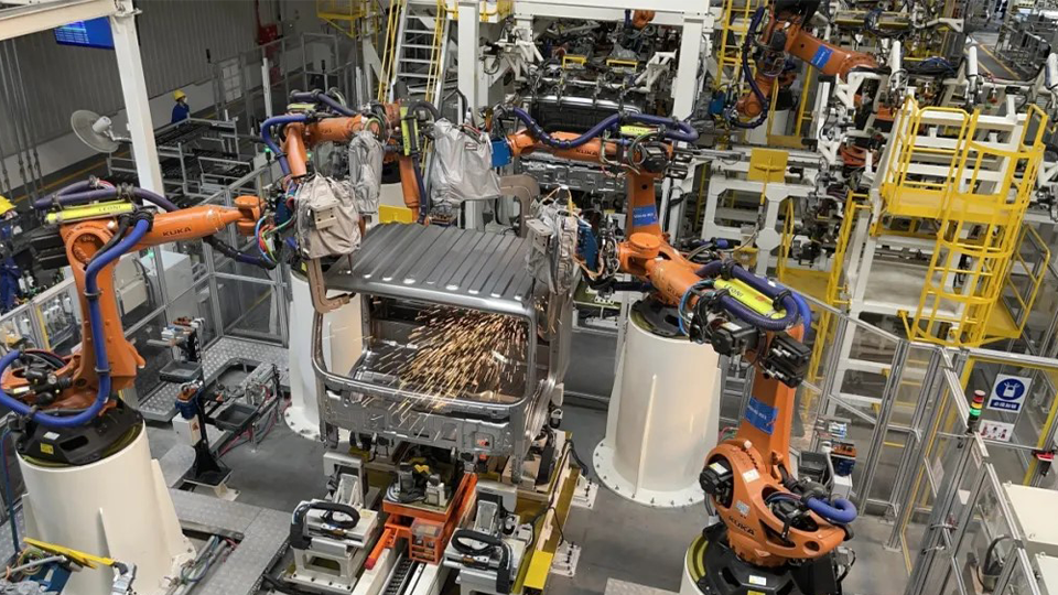 「綠色」升級(jí)，北汽集團(tuán)國(guó)家級(jí)認(rèn)證+4！